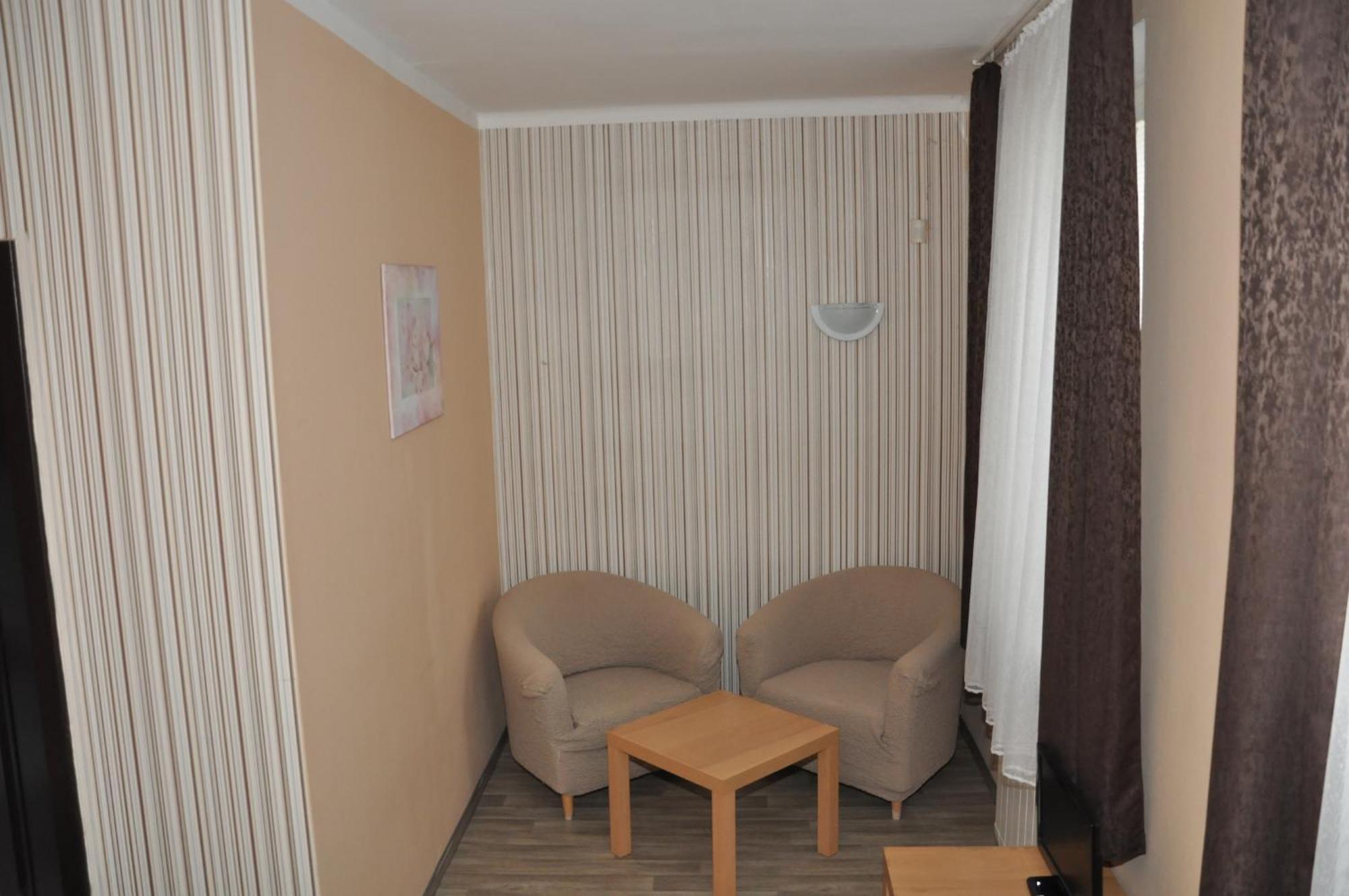 Almond Hotel Teplice Buitenkant foto