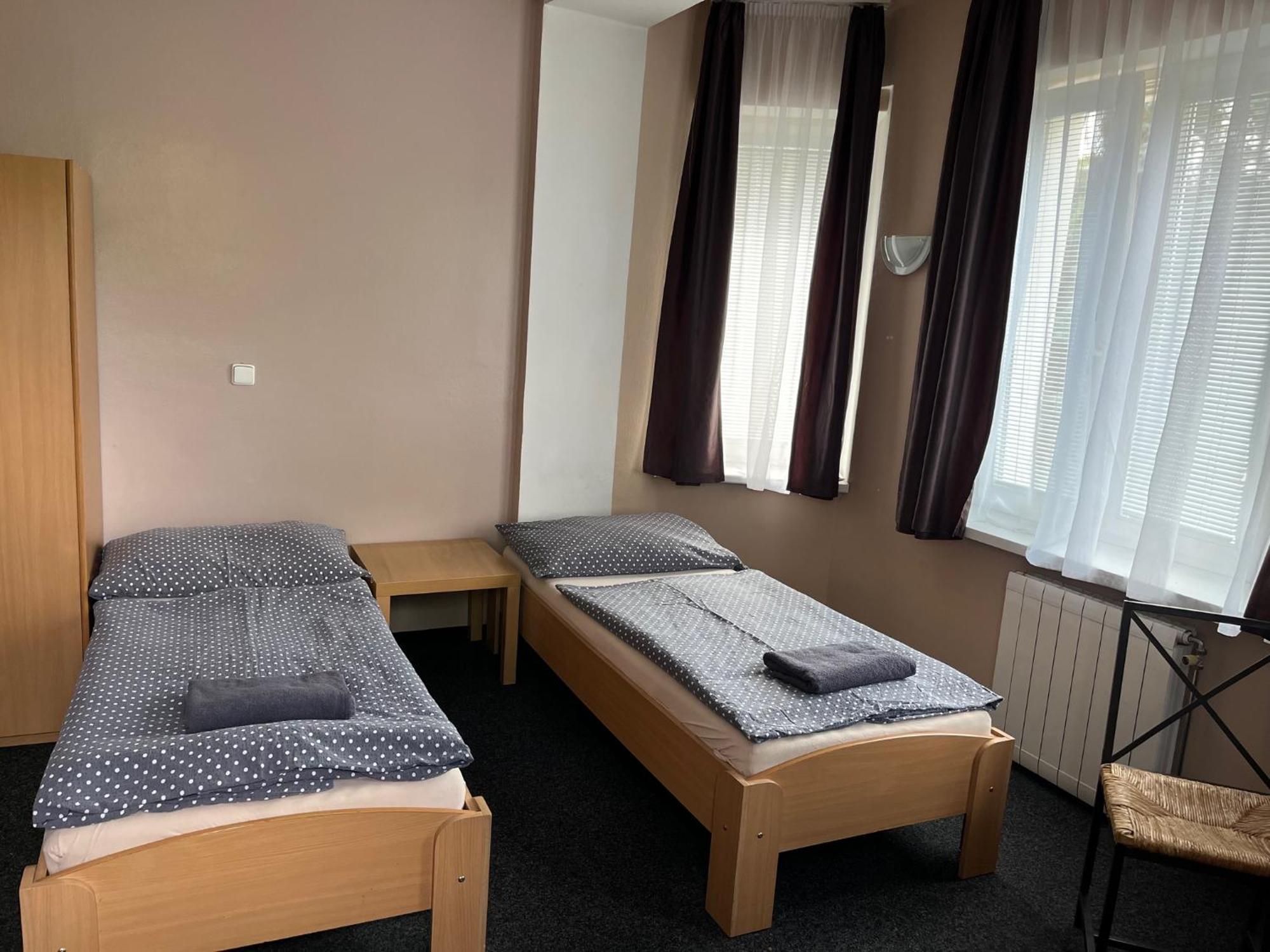 Almond Hotel Teplice Buitenkant foto